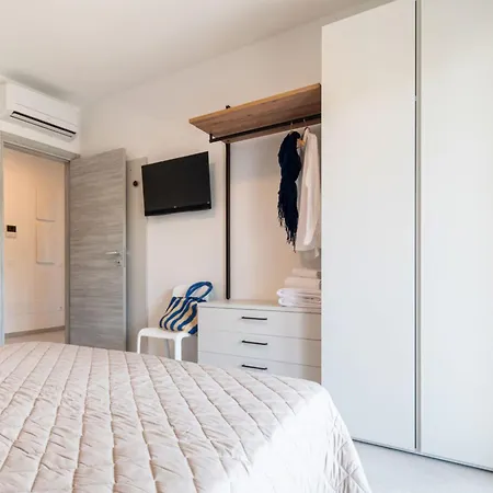 One Life Suites-10 By Interhome * Бибионе