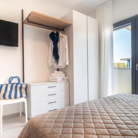 One Life Suites-10 By Interhome Бибионе